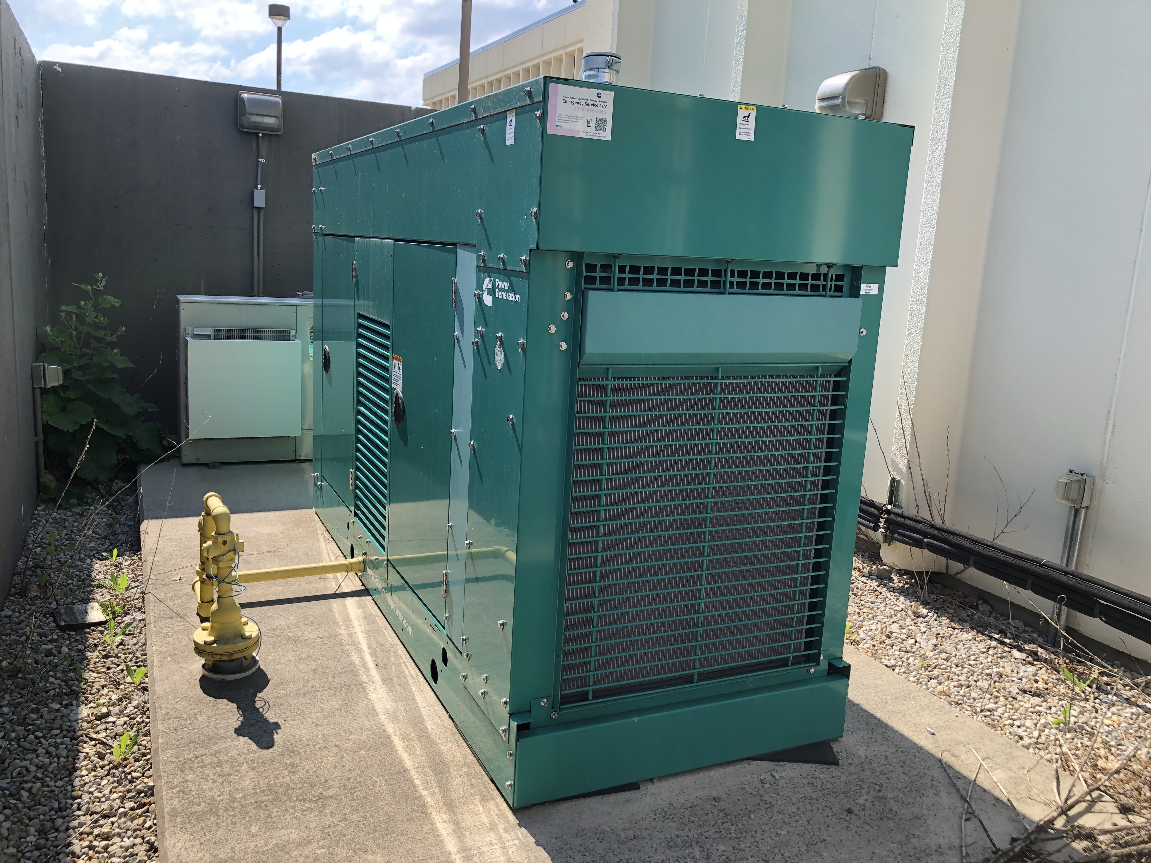 Commercial generator set